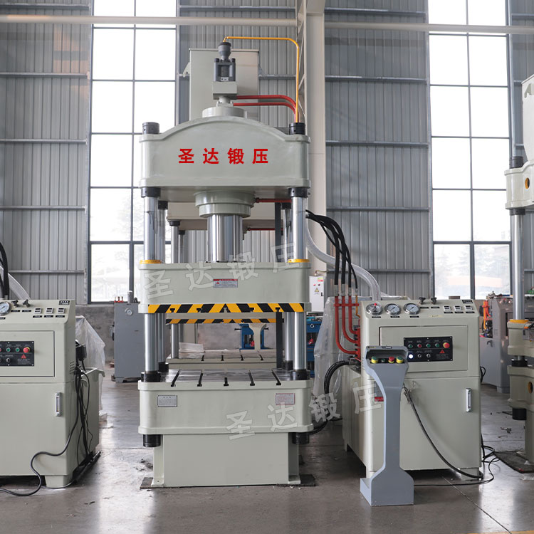 200噸三梁四柱液壓機 200噸三梁四柱液壓機